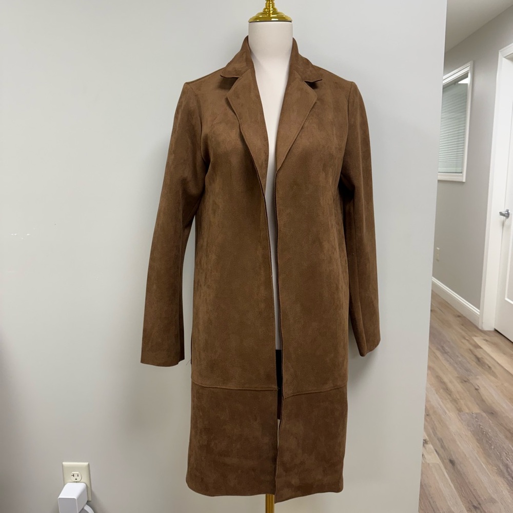 Tahari Brown Faux Suede Jacket - Women’s Medium (NWOT)
